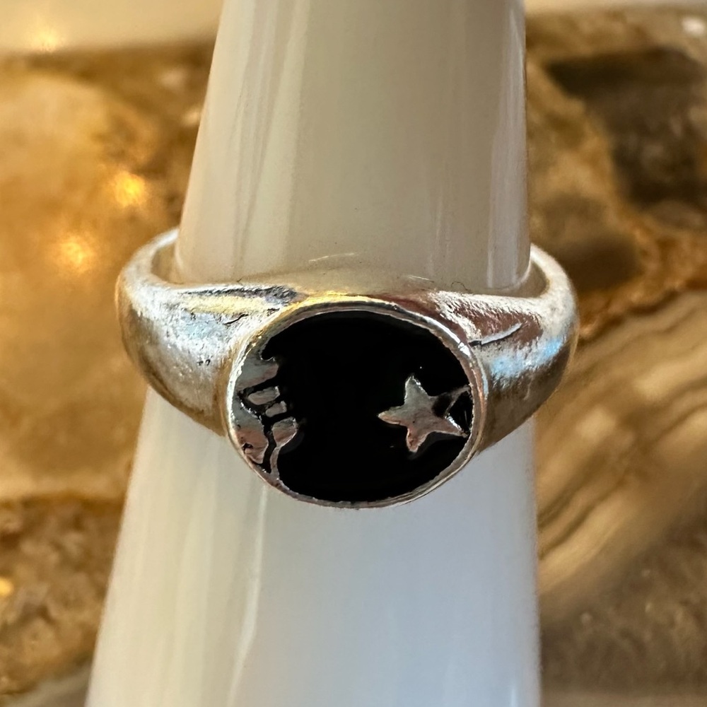 3192 Silver Star Black Ring